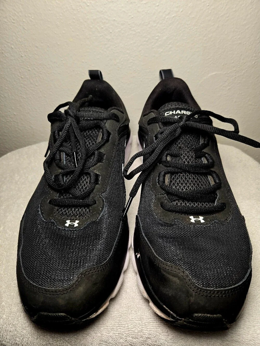 Under Armour Charged Assert Men’s Size 10 4E Extra Wide Black Running Shoes